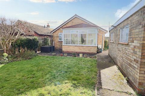 29 Conrad Road, Lowestoft, NR33 8QD