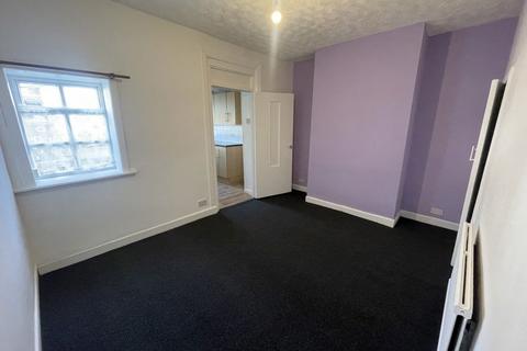 3 bedroom terraced house to rent, Percy Street, Accrington