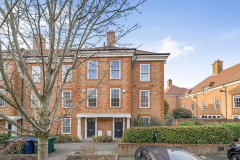 4 bedroom end of terrace house for sale, Ashridge Close,  Finchley,  N3