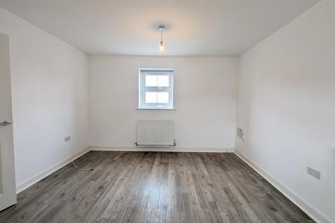 2 bedroom flat to rent, Pryor Road, Kettering, NN15