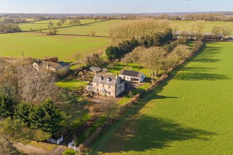 6 bedroom detached house for sale, Malmesbury