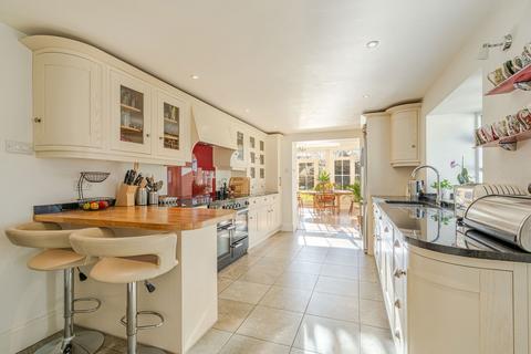 6 bedroom detached house for sale, Malmesbury