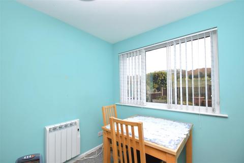 3 bedroom terraced house for sale, Lansdown Gardens, Chillerton