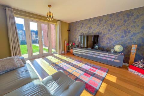 4 bedroom detached house for sale, Lower Farm Way, Weddington