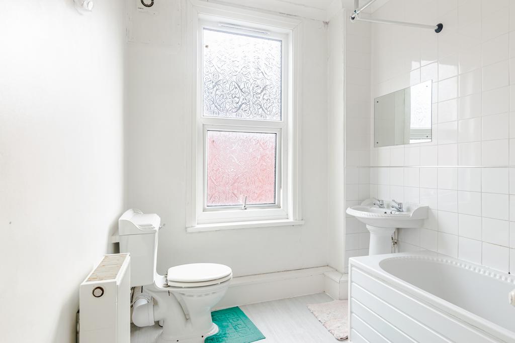 Bathroom1