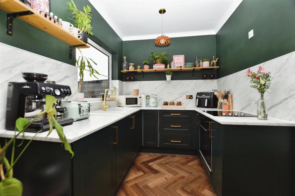 Kitchen / Diner