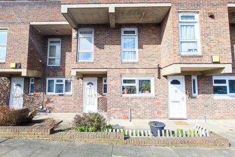 3 bedroom maisonette for sale, Maxey Road, Woolwich, SE18