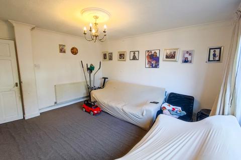 52 Maxey Road, London, SE18 7ET