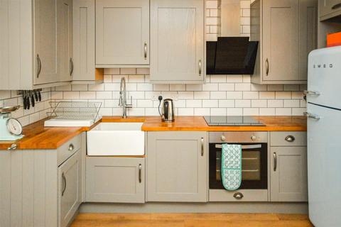 2 bedroom flat for sale, Musters Road, West Bridgford, Nottingham, Nottinghamshire, NG2