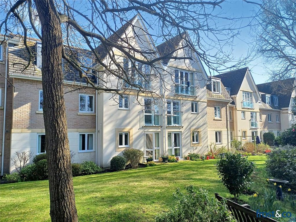 Churchill Lodge