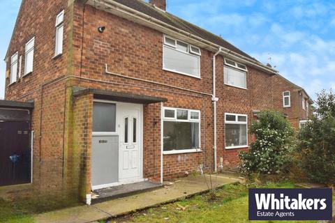 2 bedroom semi-detached house to rent, Dayton Road, Hull