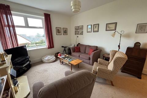 2 bedroom apartment for sale, Dawlish Road, The Lareys, TQ14