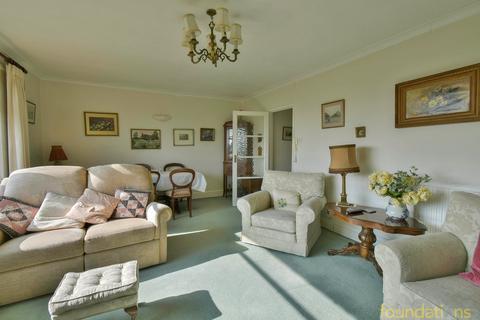 2 bedroom flat for sale, 19a Cooden Drive, Bexhill-on-Sea, TN39