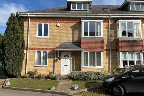 2 bedroom apartment to rent, Woodmill Court, , Ascot