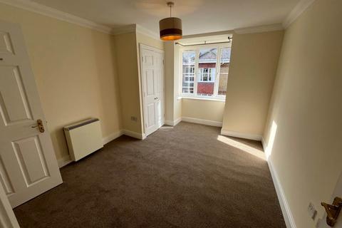 2 bedroom apartment to rent, Woodmill Court, , Ascot