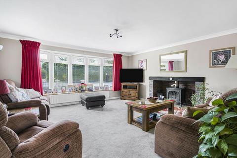 2 Browning Drive, Bicester, OX26 2XH