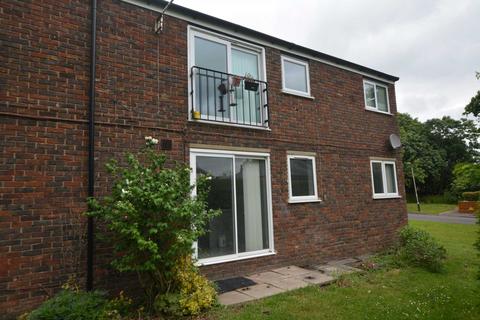 2 bedroom maisonette to rent, Warren Bank, Milton Keynes MK6