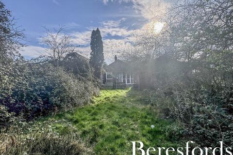 44 Coleridge Road, Romford, RM3 7BB