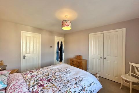 3 bedroom semi-detached house for sale, Oulton Avenue, Belmont, Hereford, HR2