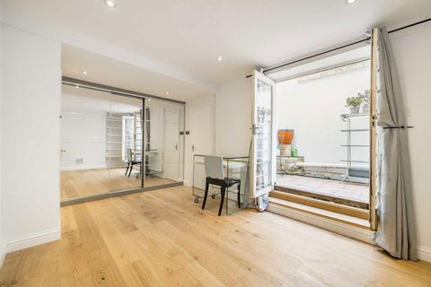 1 bedroom flat for sale, Regent Square, London WC1H