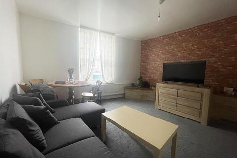 1 bedroom flat to rent, Infirmary Road, Chesterfield S41