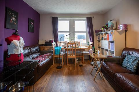 2 bedroom flat for sale, South King Street, Helensburgh G84