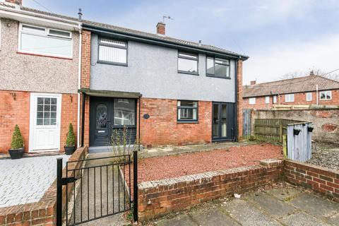 3 bedroom terraced house for sale, Somerset Grove, North Shields NE29