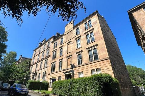 4 bedroom flat to rent, Glasgow Street, Glasgow G12