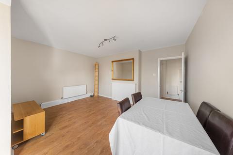 1 bedroom flat for sale, Este Road, London SW11