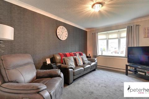 4 bedroom semi-detached house for sale, Shalcombe Close, Broadway Grange, Sunderland