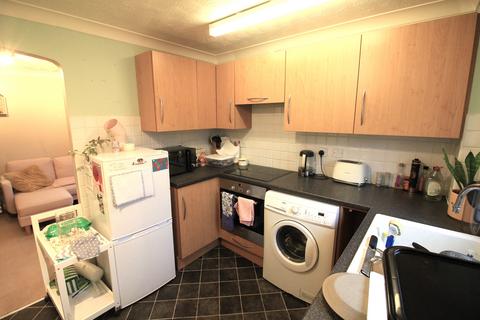 1 bedroom terraced house to rent, Parliament Court, Norwich NR7