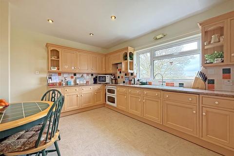 3 bedroom detached bungalow for sale, Hexham Way, Shrewsbury