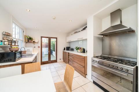 5 bedroom terraced house for sale, Hemberton Road, London SW9