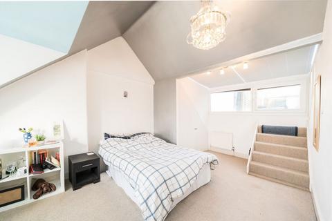 5 bedroom terraced house for sale, Hemberton Road, London SW9