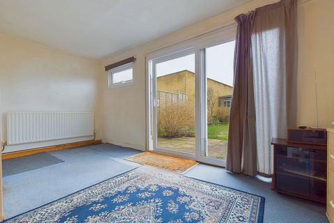 Studio for sale, Laburnum Close, Lancing