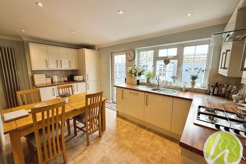 3 bedroom semi-detached house for sale, Champion Close, Stanford-Le-Hope, SS17