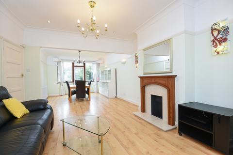 3 bedroom house to rent, Linkside West Finchley N12