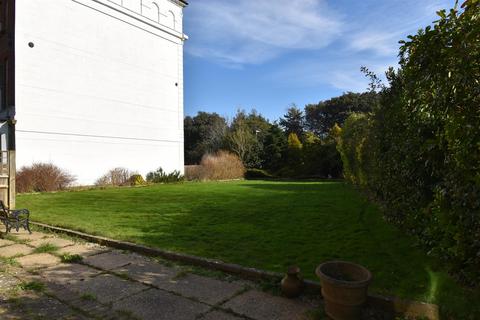 Flat 1, Cleveland House, 29 Dane Road, St Leonards-on-sea, TN38 0QU