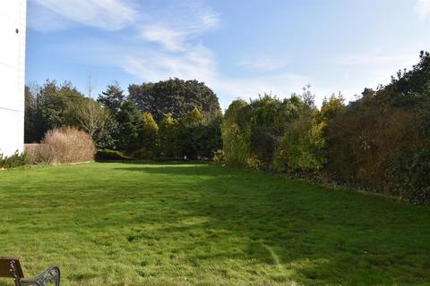Flat 1, Cleveland House, 29 Dane Road, St Leonards-on-sea, TN38 0QU