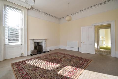 Flat 1, Cleveland House, 29 Dane Road, St Leonards-on-sea, TN38 0QU