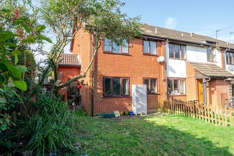 1 bedroom end of terrace house for sale, Tychbourne Drive, Guildford, Surrey, GU4