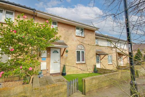 3 bedroom terraced house for sale, SHOLING! GORGEOUS KITCHEN! PARKING TO REAR! BEAUTIFUL GARDEN!