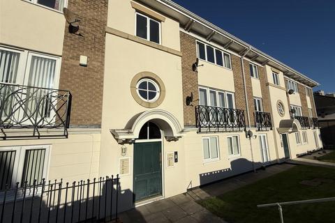 2 bedroom apartment for sale, Hawkesbury Mews, Darlington