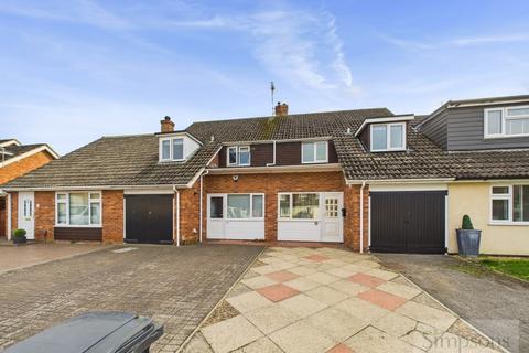 3 bedroom terraced house to rent, Farm Road, Abingdon OX14