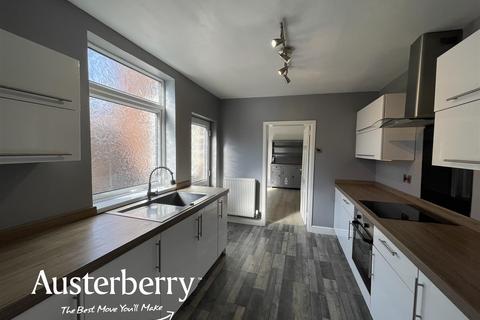 2 bedroom end of terrace house for sale, Grove Road, Stoke-On-Trent ST4