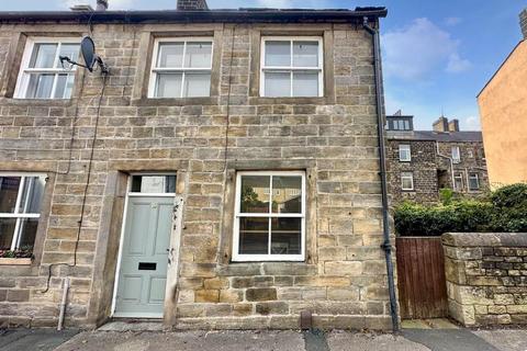 2 bedroom end of terrace house for sale, St. Johns Street, Silsden