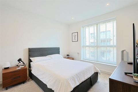 1 bedroom apartment for sale, Edwin House, Accolade Avenue, Southall, UB1 1FS