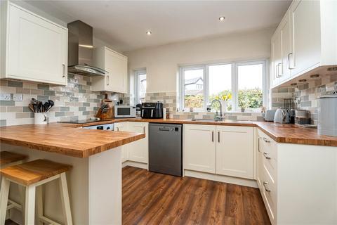 3 bedroom semi-detached house for sale, Branston Avenue, Farnsfield, Newark, Nottinghamshire, NG22