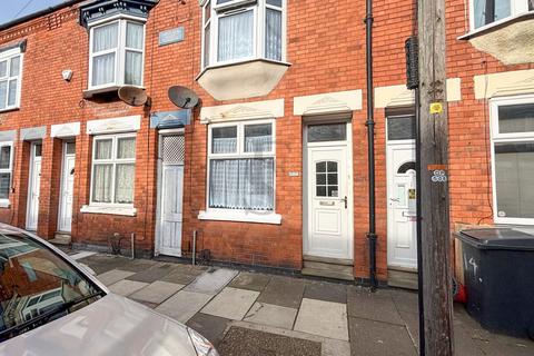 2 bedroom semi-detached house to rent, Mountcastle Road, Leicester