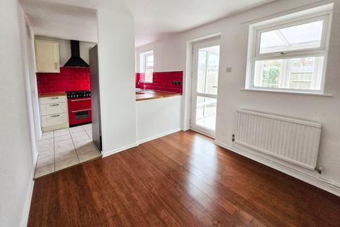 2 bedroom end of terrace house to rent, Bedwell Close, Welwyn Garden City, AL7